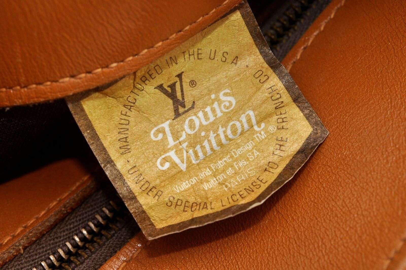 Louis Vuitton French Co plate sewing 1980